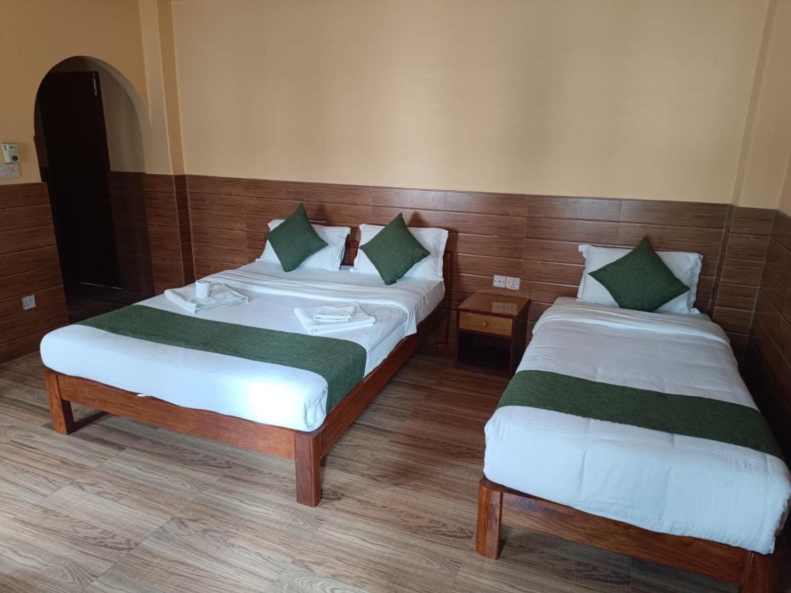 The Mountain House Hotel Pokhara Exterior foto